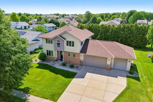 612 Greenfield Drive, Deforest, WI 53532
