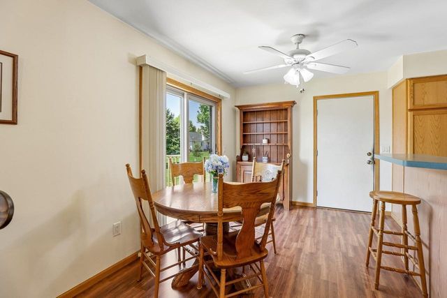 612 Greenfield Drive, Deforest, WI 53532