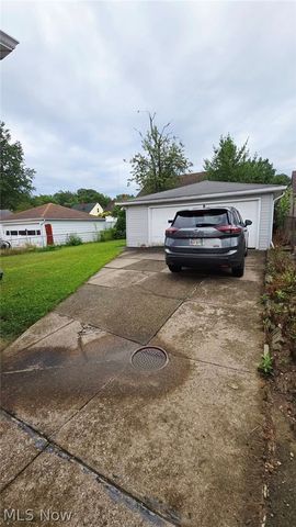 3001 Wales Avenue, Parma, OH 44134