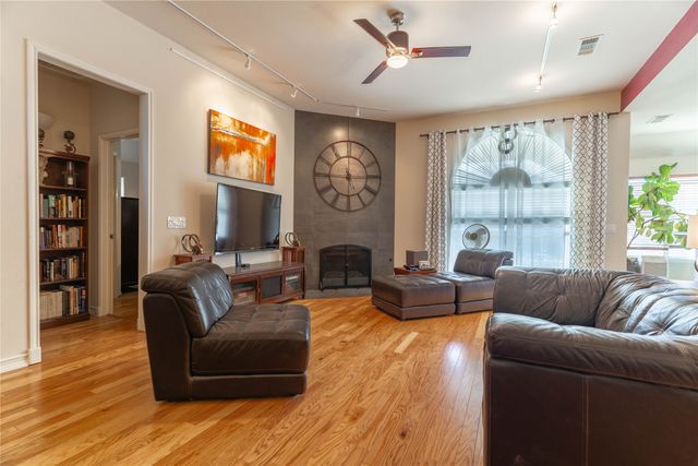 1036 Wagon Trail Drive, Little Elm, TX 75068