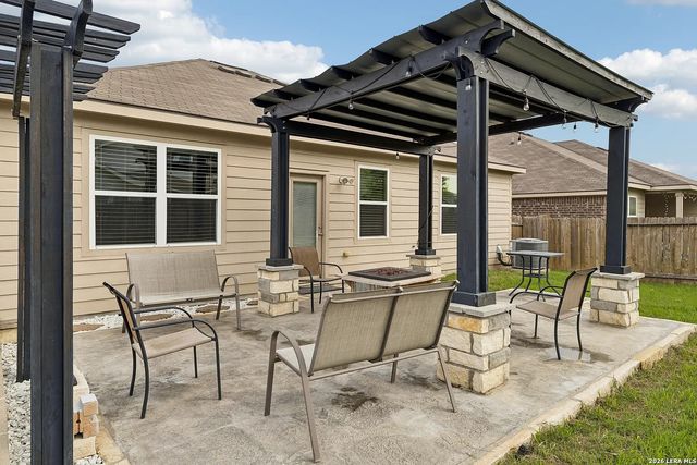 7811 Creekshore Cv, San Antonio, TX 78254