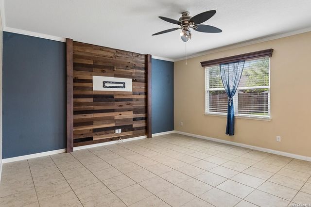 7811 Creekshore Cv, San Antonio, TX 78254