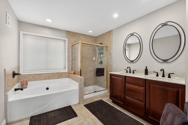 1174 Crosspointe Drive, Hebron, KY 41048