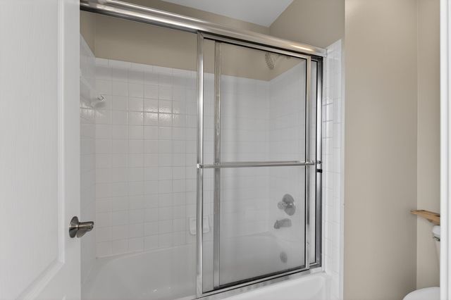 1174 Crosspointe Drive, Hebron, KY 41048