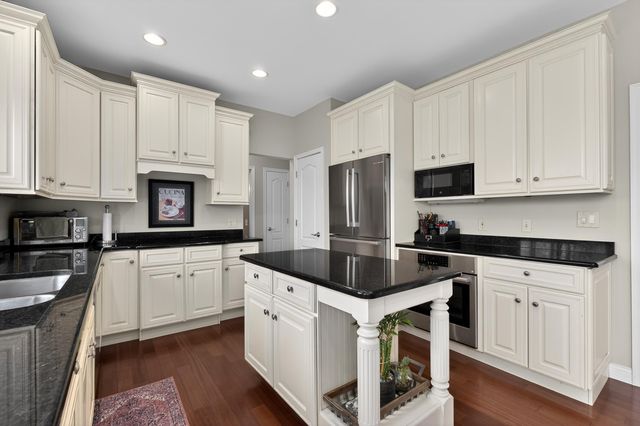 1174 Crosspointe Drive, Hebron, KY 41048