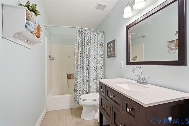 9417 Apple Blossom Dr, Mechanicsville, VA 23116