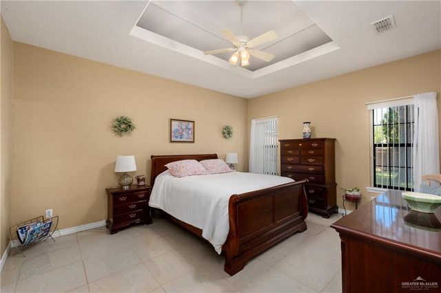 3200 N Cynthia Lane, Mcallen, TX 78501