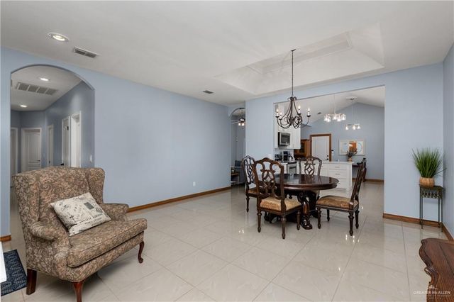 3200 N Cynthia Lane, Mcallen, TX 78501