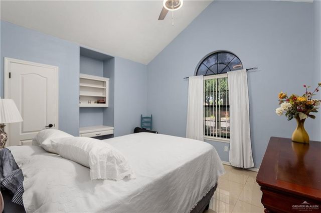 3200 N Cynthia Lane, Mcallen, TX 78501