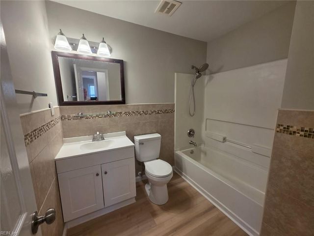 102 Springfield DR, Williamsburg, VA 23185