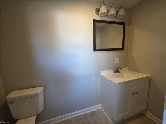 102 Springfield DR, Williamsburg, VA 23185