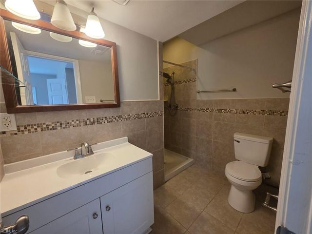 102 Springfield DR, Williamsburg, VA 23185