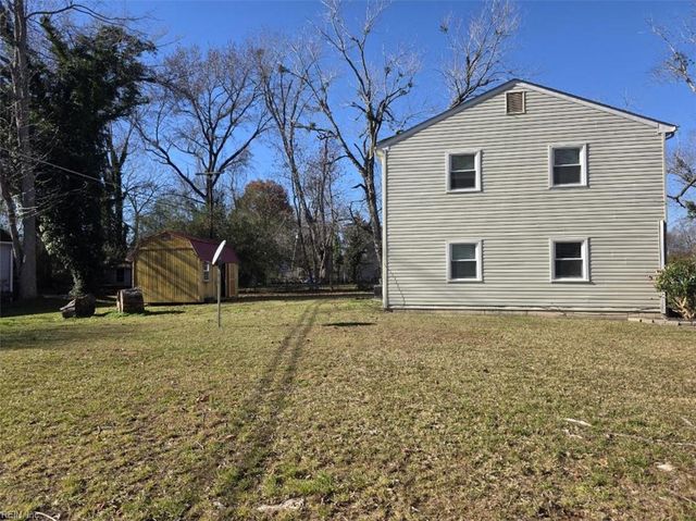 102 Springfield DR, Williamsburg, VA 23185