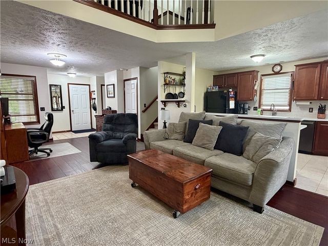 1025 Parsons Road, Grafton, OH 44044