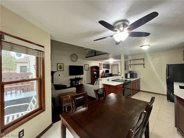 1025 Parsons Road, Grafton, OH 44044
