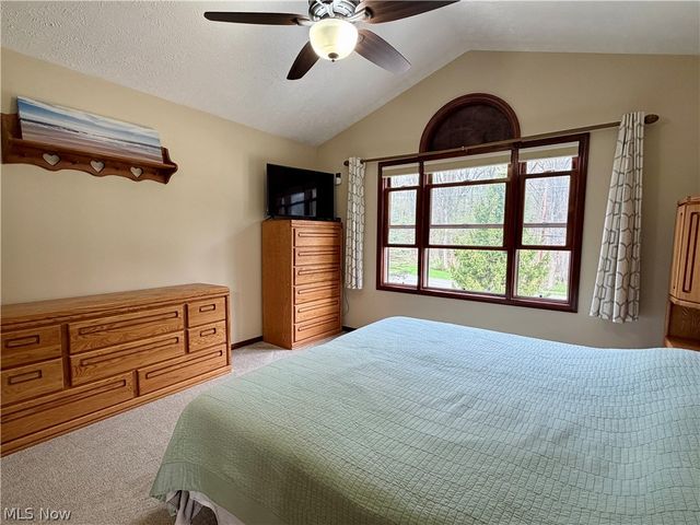 1025 Parsons Road, Grafton, OH 44044
