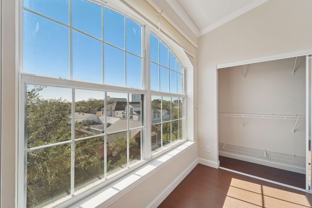 2111 S Welch Street A318, Houston, TX 77019