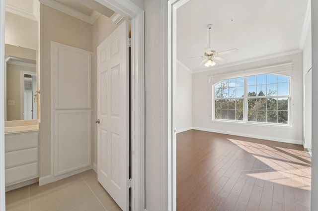 2111 S Welch Street A318, Houston, TX 77019
