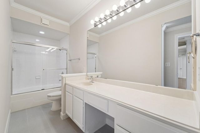 2111 S Welch Street A318, Houston, TX 77019