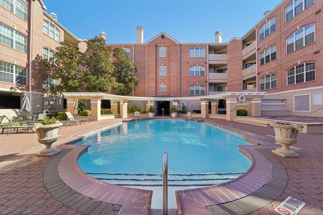 2111 S Welch Street A318, Houston, TX 77019