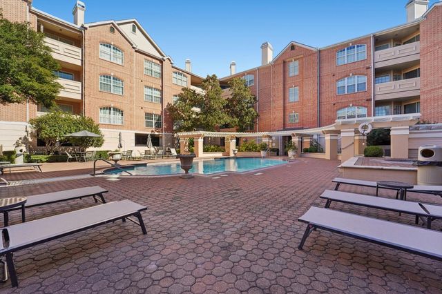 2111 S Welch Street A318, Houston, TX 77019