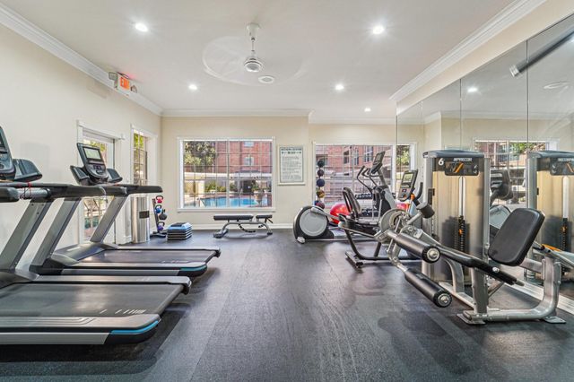 2111 S Welch Street A318, Houston, TX 77019