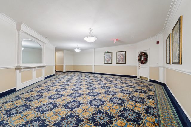 2111 S Welch Street A318, Houston, TX 77019