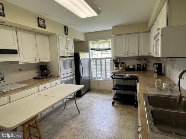 246 BRANDON RD, West Norriton, PA 19403