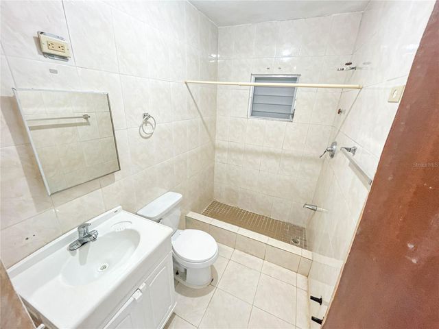 BO BORINQUEN CARR. 763, Caguas, PR 00725