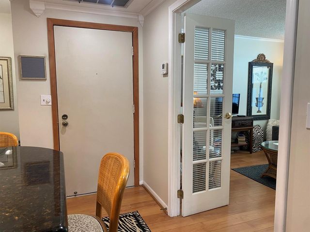 1 Royal Palm Way 201, Boca Raton, FL 33432