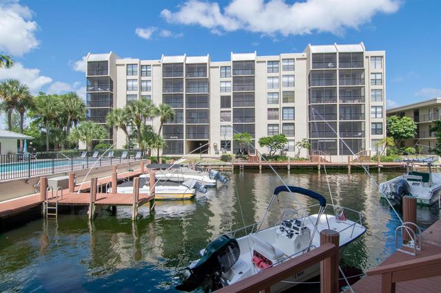 1 Royal Palm Way 201, Boca Raton, FL 33432