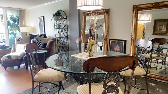 1 Royal Palm Way 201, Boca Raton, FL 33432
