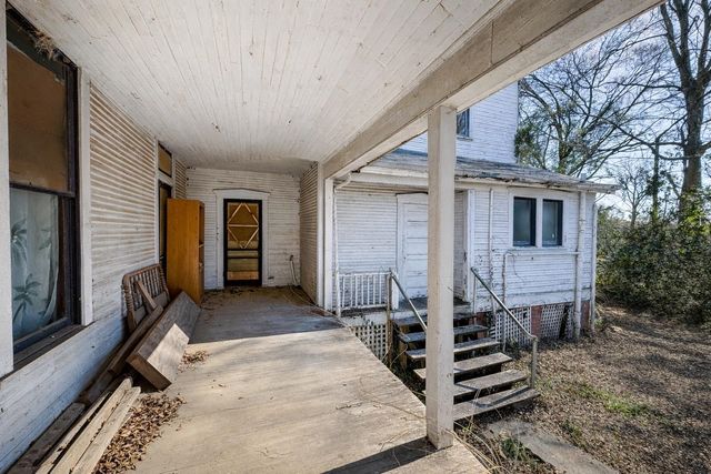 775 N. Lake St, Waskom, TX 75692