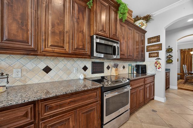 1108 Burkburnett Drive, Weatherford, TX 76087