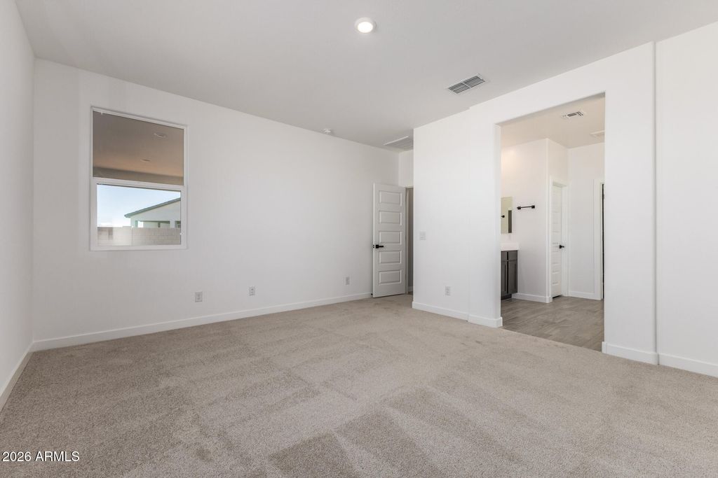 Image 10 of property listing at 1277 E Ridgerock Loop, Casa Grande, AZ 85122