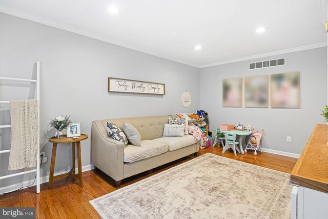 212 GRAYS LN, Lansdale, PA 19446