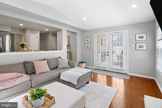 212 GRAYS LN, Lansdale, PA 19446