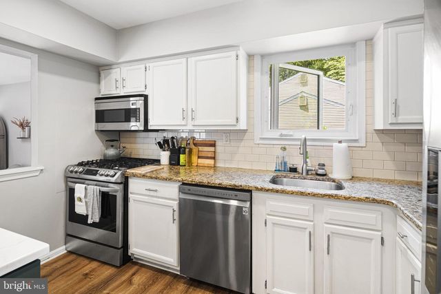 212 GRAYS LN, Lansdale, PA 19446