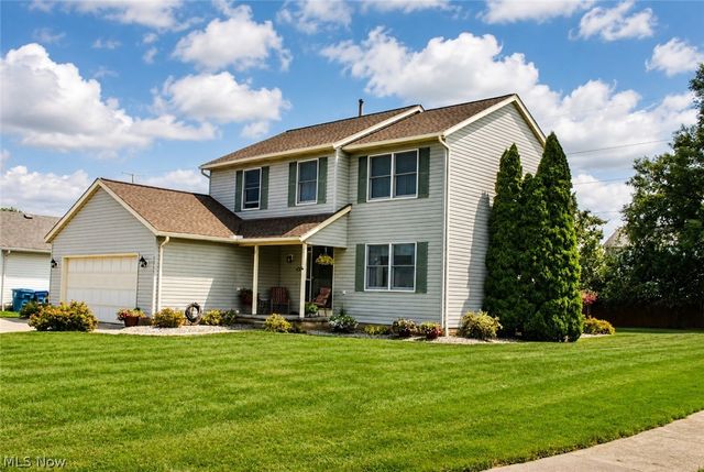 5887 Boxwood Drive, Lorain, OH 44053