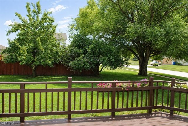 5887 Boxwood Drive, Lorain, OH 44053