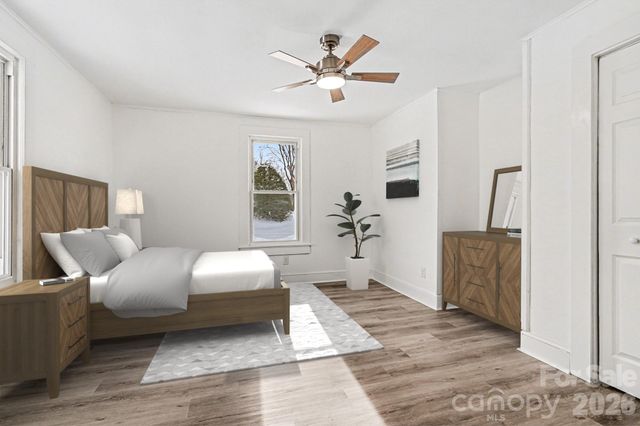 3042 N Oxford Street, Claremont, NC 28610