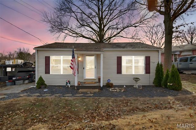 2433 Ridgecrest Drive, Arnold, MO 63010