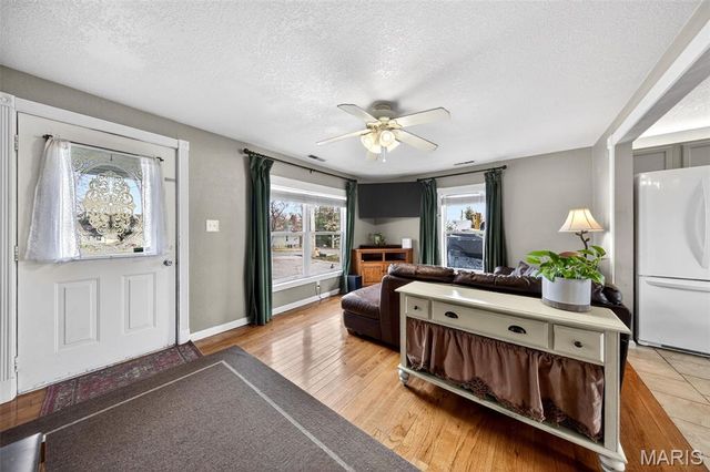 2433 Ridgecrest Drive, Arnold, MO 63010