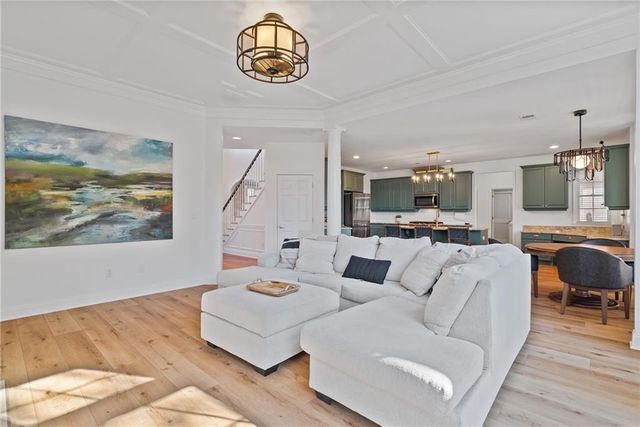 2613 Lakefield Court., Marietta, GA 30064