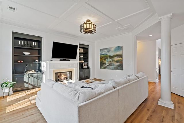 2613 Lakefield Court., Marietta, GA 30064