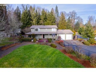 305 Bunker Hill Pl, Longview, WA 98632