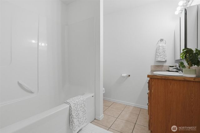 2177 Polar Star Way, Port Orchard, WA 98366