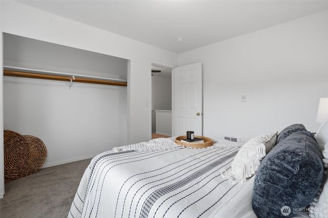 2177 Polar Star Way, Port Orchard, WA 98366