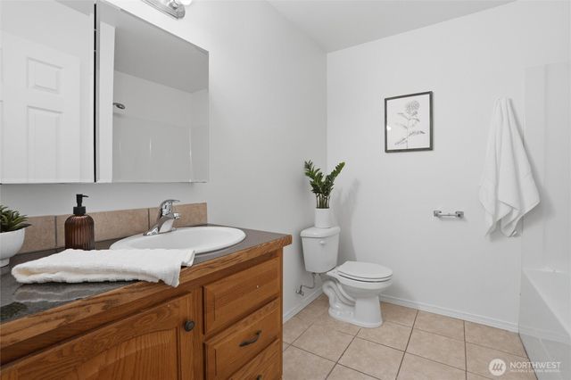 2177 Polar Star Way, Port Orchard, WA 98366