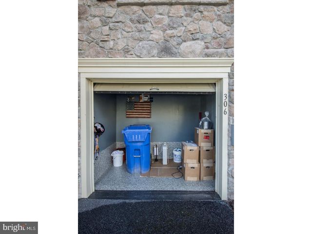 306 BURNT CHURCH CT, Media, PA 19063